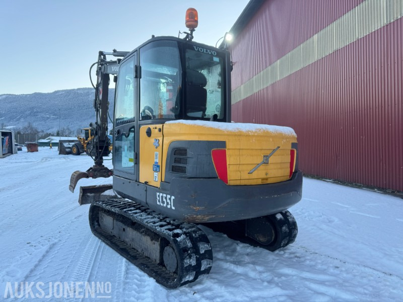 2010 Volvo EC55C gravemaskin med 2 skuffer og klype med rotator - Pelle: photos 3 2010 Volvo EC55C gravemaskin med 2 skuffer og klype med rotator - Pelle: photos 3