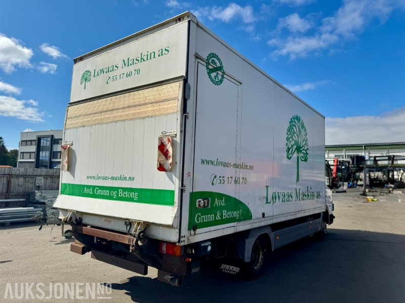 2011 Mercedes-Benz ATEGO Skapbil - Km: 204438 - Camion fourgon: photos 3 2011 Mercedes-Benz ATEGO Skapbil - Km: 204438 - Camion fourgon: photos 3