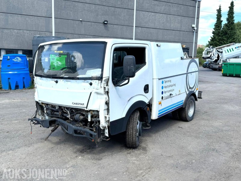 2011 Nissan Cabstar Combi | spyle og sugebil | Speck Rioned | rep.objekt - Camion citerne: photos 1 2011 Nissan Cabstar Combi | spyle og sugebil | Speck Rioned | rep.objekt - Camion citerne: photos 1