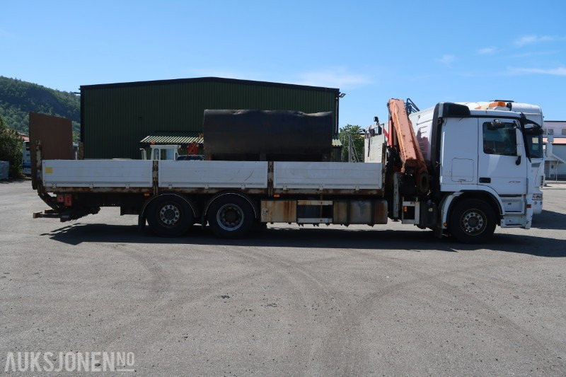 2013 Mercedes-Benz ACTROS 2536 med Palfinger PK165502 kran og baklift - Camion grue: photos 4 2013 Mercedes-Benz ACTROS 2536 med Palfinger PK165502 kran og baklift - Camion grue: photos 4