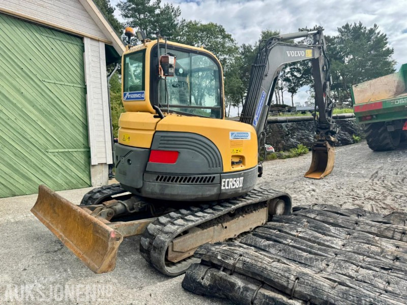 2013 Volvo ECR58 - Gravemaskin - Tiltrotator - 3. Skuffer - Sertifisert - Timer: 6477 - Mini pelle: photos 4 2013 Volvo ECR58 - Gravemaskin - Tiltrotator - 3. Skuffer - Sertifisert - Timer: 6477 - Mini pelle: photos 4