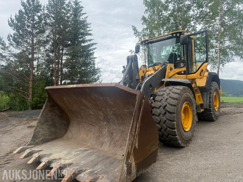 2013 Volvo L110G Hjullaster TANNSKUFFE KJETTING - Chargeuse sur pneus: photos 1 2013 Volvo L110G Hjullaster TANNSKUFFE KJETTING - Chargeuse sur pneus: photos 1