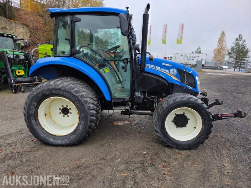 2014 New Holland T4.75 front hydraulikk P2 3600 timer - Tracteur agricole: photos 5 2014 New Holland T4.75 front hydraulikk P2 3600 timer - Tracteur agricole: photos 5