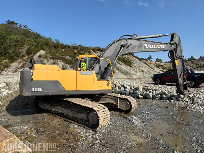 2014 Volvo EC 220DL - 10 656 timer - sertifisert - Pelle: photos 3 2014 Volvo EC 220DL - 10 656 timer - sertifisert - Pelle: photos 3