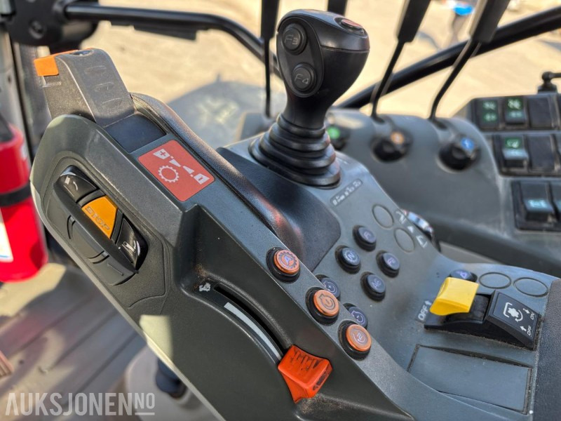 Tracteur agricole 2015 Claas Arion 530 A34 traktor med frontlaster: photos 19 Tracteur agricole 2015 Claas Arion 530 A34 traktor med frontlaster: photos 19