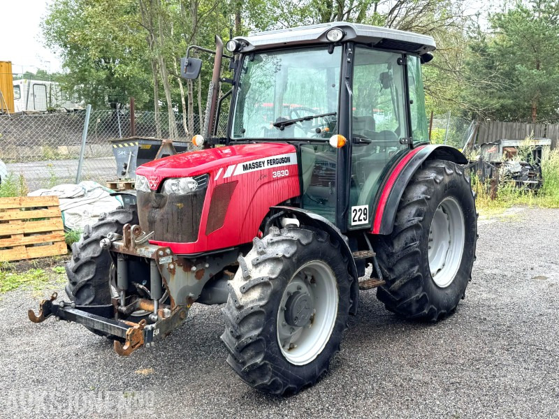 2015 Massey Ferguson 3630 Xtra | fronthydraulikk | krok | PTO 2-seter - Tracteur agricole: photos 1 2015 Massey Ferguson 3630 Xtra | fronthydraulikk | krok | PTO 2-seter - Tracteur agricole: photos 1