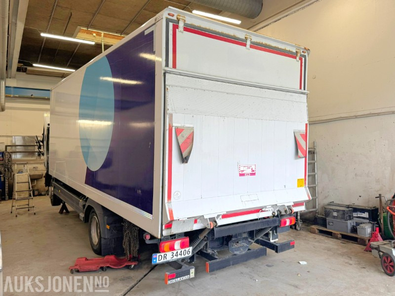 2015 Mercedes-Benz Atego | rep.objekt | lav km! | cruise | bakløft | Ringfeder | Bluetec 6 - Camion fourgon: photos 5 2015 Mercedes-Benz Atego | rep.objekt | lav km! | cruise | bakløft | Ringfeder | Bluetec 6 - Camion fourgon: photos 5
