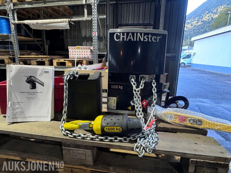 2015 SWF - Chainster 1600 kg - CC-045.2P-F - Elektrisk kjetting talje - Med kabelkontroll - Ubrukt i eske - Matériel de chantier: photos 1 2015 SWF - Chainster 1600 kg - CC-045.2P-F - Elektrisk kjetting talje - Med kabelkontroll - Ubrukt i eske - Matériel de chantier: photos 1