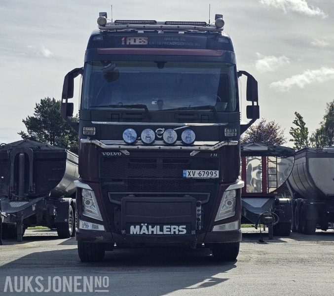 2015 Volvo FH540 6X2 brøyterigget med Norslep tippkasse og asfaltbalje - Camion benne: photos 2 2015 Volvo FH540 6X2 brøyterigget med Norslep tippkasse og asfaltbalje - Camion benne: photos 2