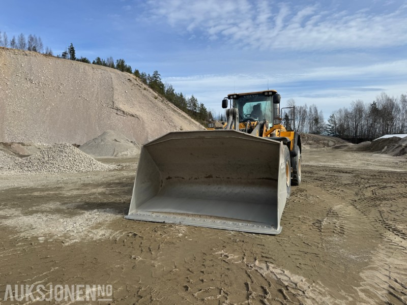 2015 Volvo L180H Hjullaster - Spakestyring - Sentralsmøring - Chargeuse sur pneus: photos 2 2015 Volvo L180H Hjullaster - Spakestyring - Sentralsmøring - Chargeuse sur pneus: photos 2