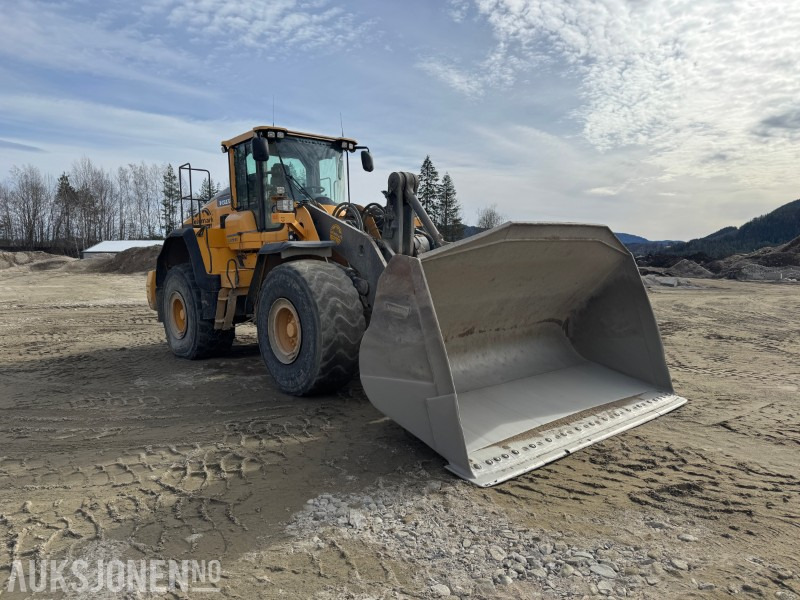 2015 Volvo L180H Hjullaster - Spakestyring - Sentralsmøring - Chargeuse sur pneus: photos 3 2015 Volvo L180H Hjullaster - Spakestyring - Sentralsmøring - Chargeuse sur pneus: photos 3