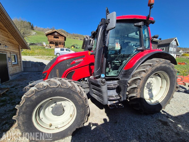 2016 Valtra N154E TwinTrac - Tracteur agricole: photos 2 2016 Valtra N154E TwinTrac - Tracteur agricole: photos 2