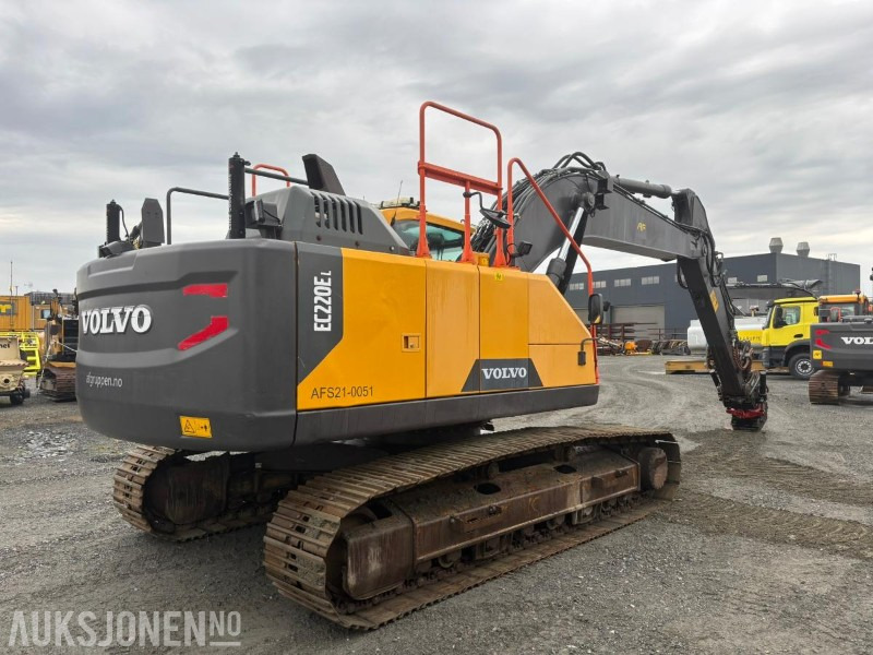 2016 Volvo EC220EL gravemaskin - Pelle: photos 5 2016 Volvo EC220EL gravemaskin - Pelle: photos 5