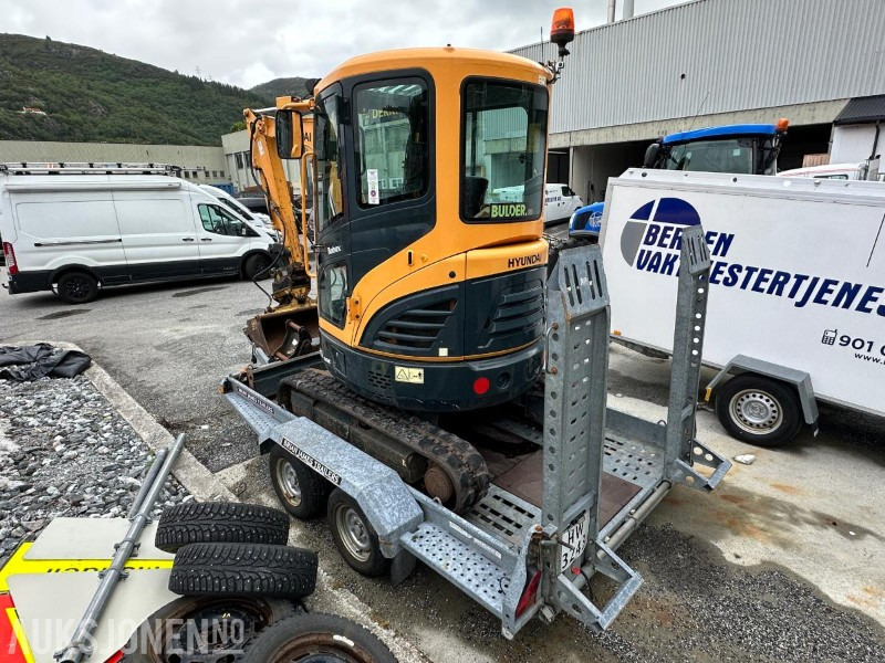 2017 Hyundai Robex 25z-9AK Minigraver med maskinhenger og tilbehør, 909 timer - Mini pelle: photos 3 2017 Hyundai Robex 25z-9AK Minigraver med maskinhenger og tilbehør, 909 timer - Mini pelle: photos 3