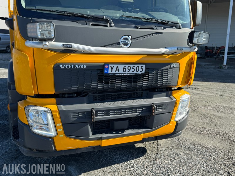 2017 Volvo FE 4X2 kranbil med tipp og nedfellbare karmer - Camion grue: photos 3 2017 Volvo FE 4X2 kranbil med tipp og nedfellbare karmer - Camion grue: photos 3