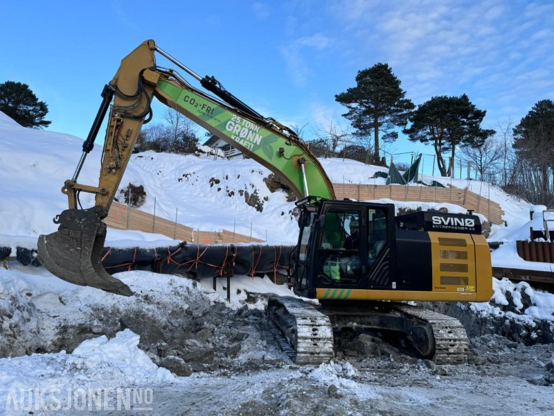 2018 Cat 323FL Z-Line - Elektrisk gravemaskin med R8 Rototilt - Sentralsmøring - 3 skuffer - Makin 3D GPS Maskinstyring - Pelle: photos 1 2018 Cat 323FL Z-Line - Elektrisk gravemaskin med R8 Rototilt - Sentralsmøring - 3 skuffer - Makin 3D GPS Maskinstyring - Pelle: photos 1