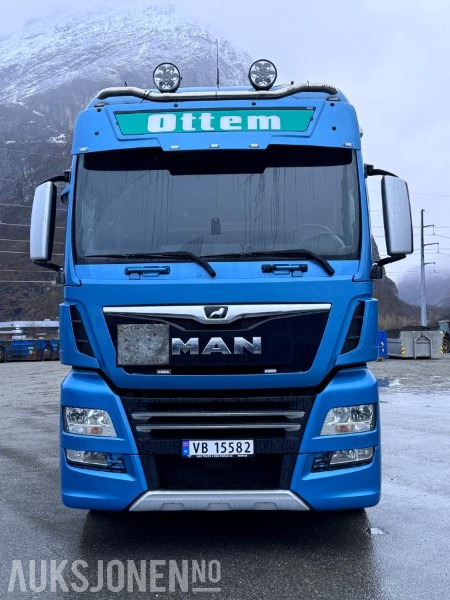 2018 MAN TGX 26.580 - D38 - Euro 6 - Krokbil - 20 tonns JOAB Krok med knekk - 6x2 - Camion ampliroll: photos 2 2018 MAN TGX 26.580 - D38 - Euro 6 - Krokbil - 20 tonns JOAB Krok med knekk - 6x2 - Camion ampliroll: photos 2