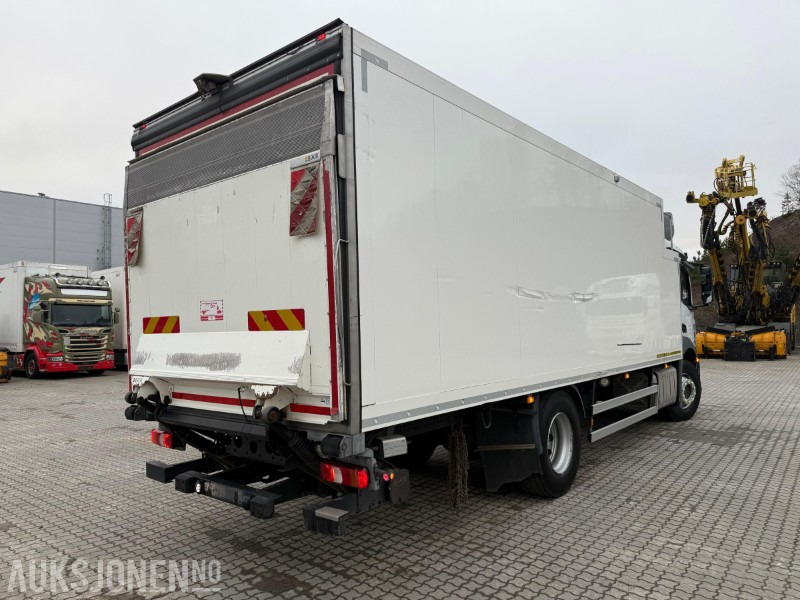 2018 Mercedes-Benz Antos 1830 skapbil, med kjøling, 360-kamera, baklem, multiratt, dab, fjernkontroll - Camion fourgon: photos 5 2018 Mercedes-Benz Antos 1830 skapbil, med kjøling, 360-kamera, baklem, multiratt, dab, fjernkontroll - Camion fourgon: photos 5