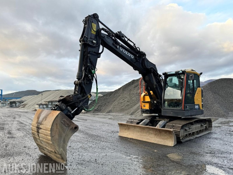 2018 Volvo ECR145EL - 16,5 tonns gravemaskin - Knekkbom - Leica GPS - Sentralsmøring - Bunkringspumpe - 2 skuffer - Sertifiseres før salg - Pelle: photos 1 2018 Volvo ECR145EL - 16,5 tonns gravemaskin - Knekkbom - Leica GPS - Sentralsmøring - Bunkringspumpe - 2 skuffer - Sertifiseres før salg - Pelle: photos 1