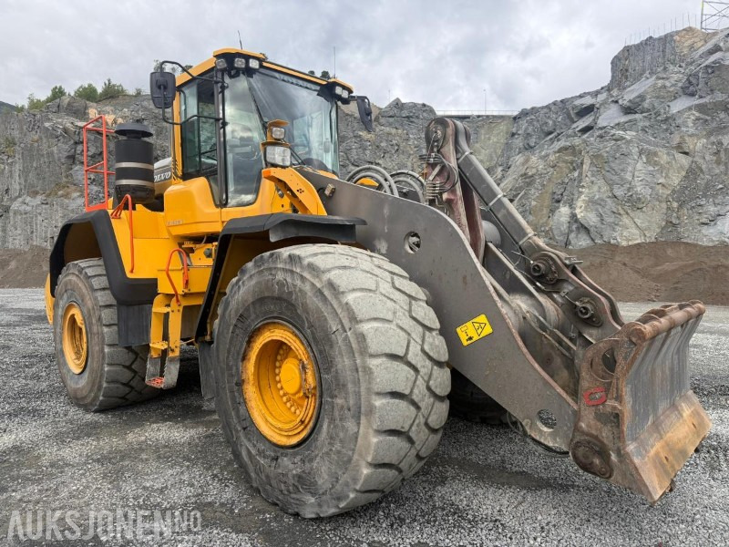 2018 Volvo L220H HJULLASTER - 4 skuffer medfølger. - Chargeuse sur pneus: photos 3 2018 Volvo L220H HJULLASTER - 4 skuffer medfølger. - Chargeuse sur pneus: photos 3