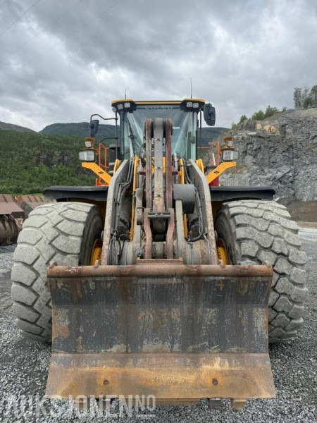 2018 Volvo L220H HJULLASTER - 4 skuffer medfølger. - Chargeuse sur pneus: photos 5 2018 Volvo L220H HJULLASTER - 4 skuffer medfølger. - Chargeuse sur pneus: photos 5