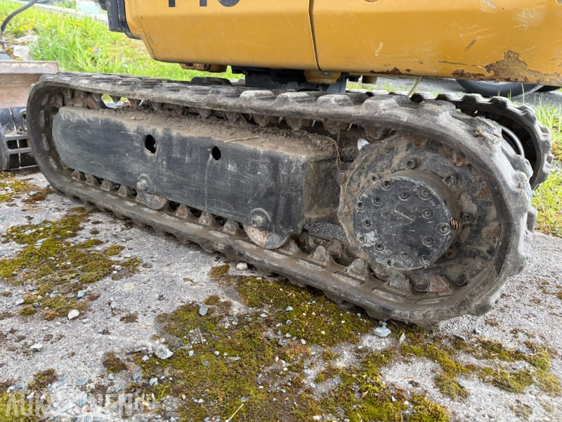 2019 Cat 300,9 D minigraver med veltebøyle og pusseskuffe - Mini pelle: photos 5 2019 Cat 300,9 D minigraver med veltebøyle og pusseskuffe - Mini pelle: photos 5