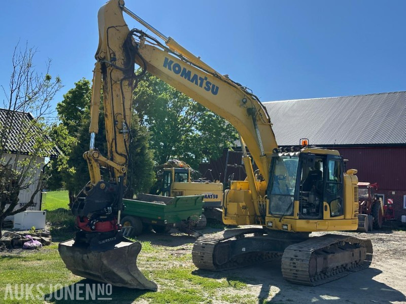 2019 Komatsu PC228USLC-11 - Gravemaskin - Tiltrotator R8 - Topcon GPS - 2skuffer - Sentralsmøring - 4467timer - Pelle: photos 1 2019 Komatsu PC228USLC-11 - Gravemaskin - Tiltrotator R8 - Topcon GPS - 2skuffer - Sentralsmøring - 4467timer - Pelle: photos 1