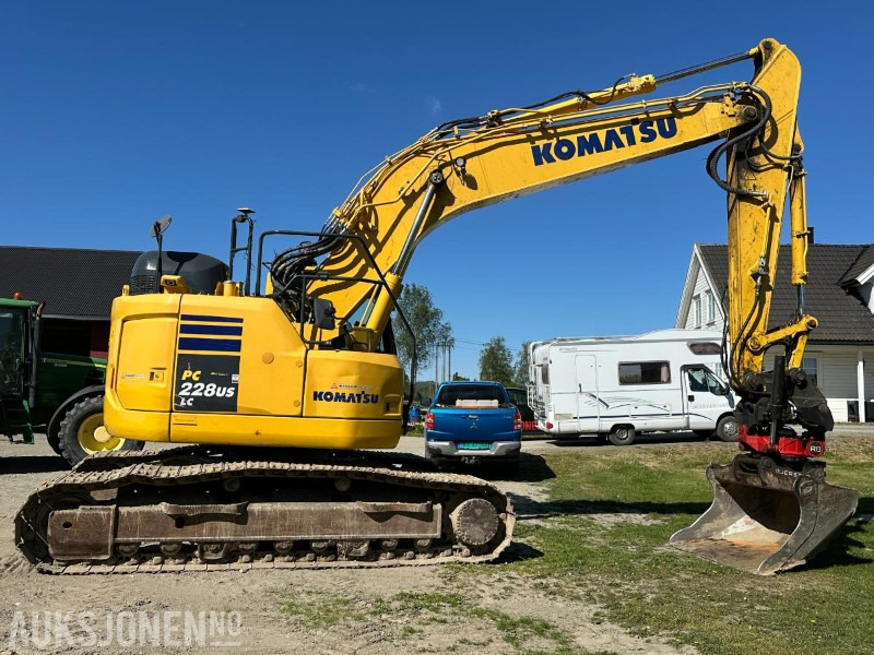 2019 Komatsu PC228USLC-11 - Gravemaskin - Tiltrotator R8 - Topcon GPS - 2skuffer - Sentralsmøring - 4467timer - Pelle: photos 5 2019 Komatsu PC228USLC-11 - Gravemaskin - Tiltrotator R8 - Topcon GPS - 2skuffer - Sentralsmøring - 4467timer - Pelle: photos 5