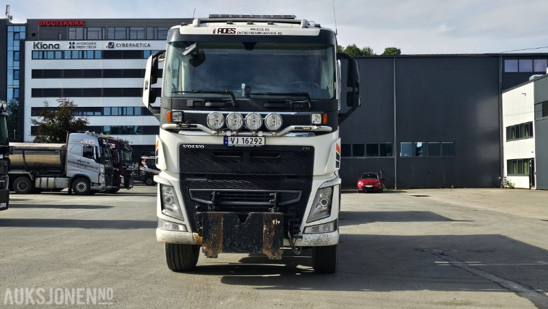 2019 Volvo FH 550 6x4 Brøyterigget tippbil - Camion benne: photos 2 2019 Volvo FH 550 6x4 Brøyterigget tippbil - Camion benne: photos 2