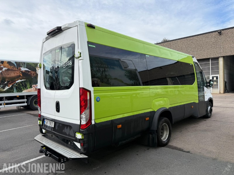2020 Iveco Daily gass minibuss, luftfjæring, automat, 17 seter, lav km, ekstra seter, tilhengerfeste - Minibus, Transport de personnes: photos 4 2020 Iveco Daily gass minibuss, luftfjæring, automat, 17 seter, lav km, ekstra seter, tilhengerfeste - Minibus, Transport de personnes: photos 4