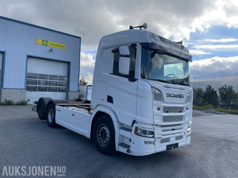 2020 Scania R580 6X2 CHASSIS - 570.526 KM/VBG/HELLUFT - Châssis cabine: photos 2 2020 Scania R580 6X2 CHASSIS - 570.526 KM/VBG/HELLUFT - Châssis cabine: photos 2