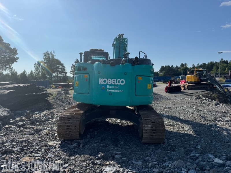 2021 Kobelco SK230SRLC-5E Gravemsakin - Beltegraver - Tiltrotator - GPS - 4 Skuffer - Klype - Pelle: photos 5 2021 Kobelco SK230SRLC-5E Gravemsakin - Beltegraver - Tiltrotator - GPS - 4 Skuffer - Klype - Pelle: photos 5