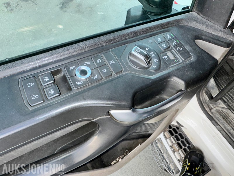 Camion malaxeur 2021 Scania P500XT 8X4 Putzmeister PUMI 28-4Betongpumpe, 83413km: photos 44 Camion malaxeur 2021 Scania P500XT 8X4 Putzmeister PUMI 28-4Betongpumpe, 83413km: photos 44