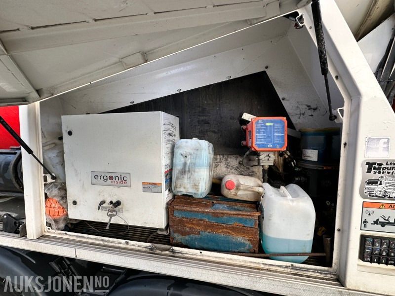 Camion malaxeur 2021 Scania P500XT 8X4 Putzmeister PUMI 28-4Betongpumpe, 83413km: photos 36 Camion malaxeur 2021 Scania P500XT 8X4 Putzmeister PUMI 28-4Betongpumpe, 83413km: photos 36