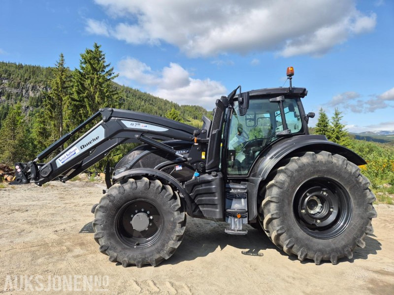 2021 Valtra T 234 VERSU med laster og front hydraulikk / PTO - Tracteur agricole: photos 2 2021 Valtra T 234 VERSU med laster og front hydraulikk / PTO - Tracteur agricole: photos 2