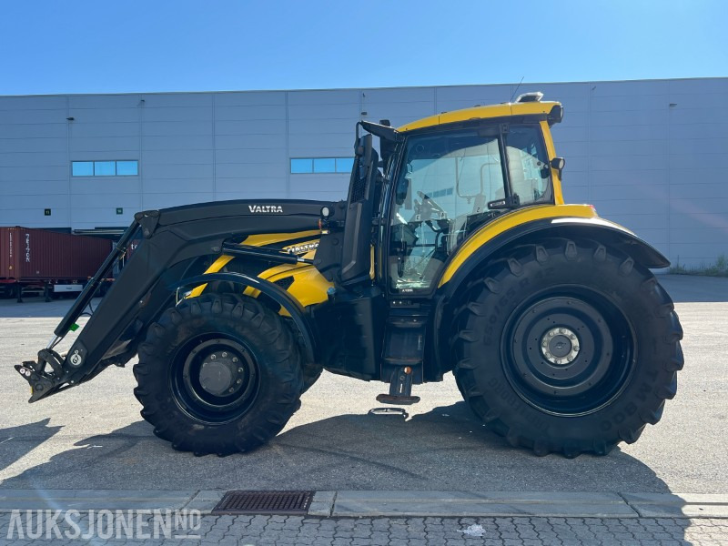 2021 Valtra T255 - Tracteur agricole: photos 2 2021 Valtra T255 - Tracteur agricole: photos 2