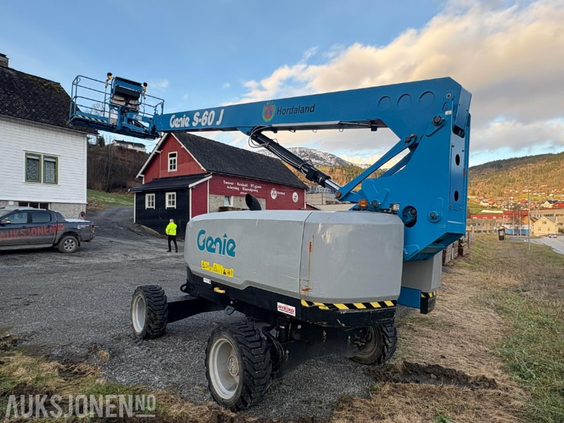 2021 mod Genie S-60 J - sertifisert til 10/26 - 803 timer - nylig utført service - Nacelle: photos 4 2021 mod Genie S-60 J - sertifisert til 10/26 - 803 timer - nylig utført service - Nacelle: photos 4