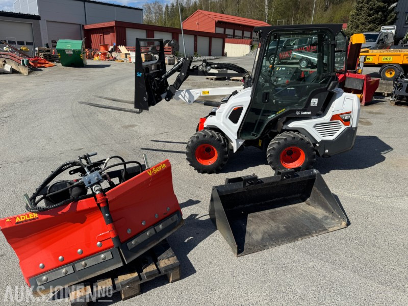 2022 Bobcat L23 kompaktlaster med skuffe, gafler og hydraulisksnøskjær - Mini chargeuse: photos 2 2022 Bobcat L23 kompaktlaster med skuffe, gafler og hydraulisksnøskjær - Mini chargeuse: photos 2