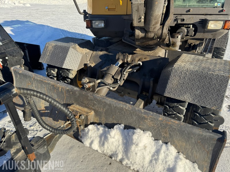 2022 Volvo EW60E HJULGRAVER MED HENGER, TILTROTATOR MED KLYPEKASETT, SKUFFER, SENTRALSMØRING - Pelle: photos 5 2022 Volvo EW60E HJULGRAVER MED HENGER, TILTROTATOR MED KLYPEKASETT, SKUFFER, SENTRALSMØRING - Pelle: photos 5
