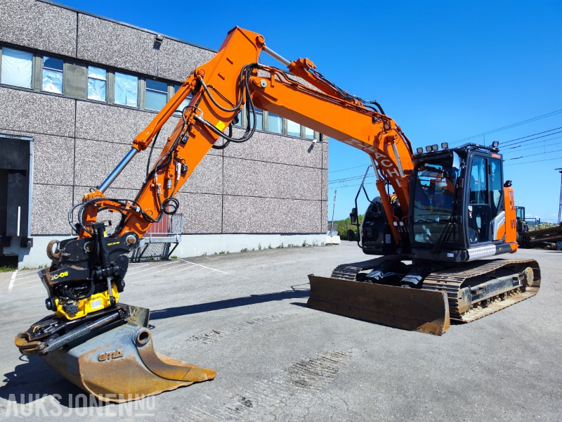 2023 Hitachi ZX135US-7 m/Makin maskinstyring, Encon tilt, EC-Oil, 2532 t - Pelle: photos 2 2023 Hitachi ZX135US-7 m/Makin maskinstyring, Encon tilt, EC-Oil, 2532 t - Pelle: photos 2