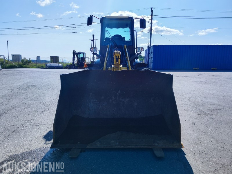2023 Komatsu WA80M-8 Hjullaster med Skuff, V-plog og Hydrauliske pallgafler - Chargeuse sur pneus: photos 4 2023 Komatsu WA80M-8 Hjullaster med Skuff, V-plog og Hydrauliske pallgafler - Chargeuse sur pneus: photos 4
