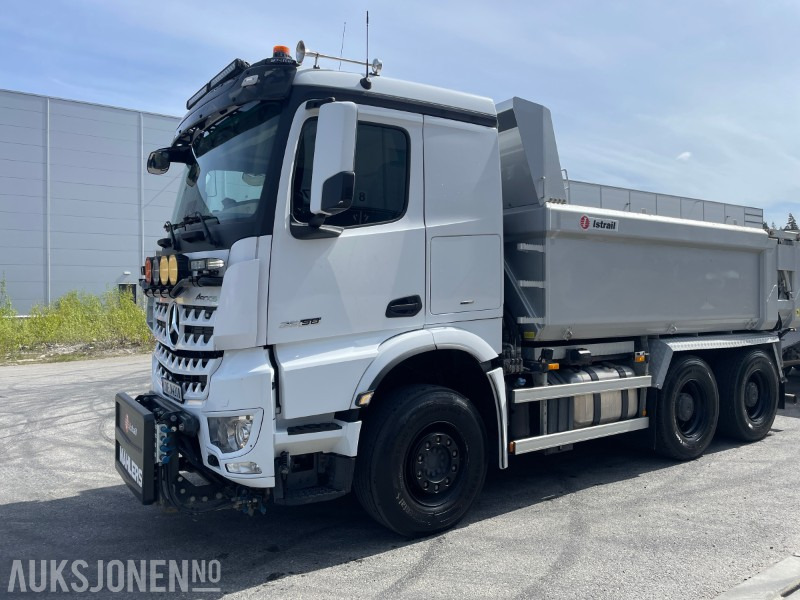 2023 Mercedes Arocs 2658 6X4 Tippbil m/Brøyteopplegg – Lav km – Meget godt utstyrt - Camion benne: photos 1 2023 Mercedes Arocs 2658 6X4 Tippbil m/Brøyteopplegg – Lav km – Meget godt utstyrt - Camion benne: photos 1