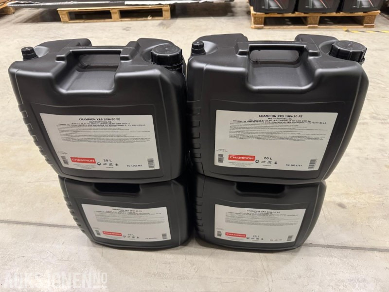 100 Liter Olje - Champion XRS 10W-30 FE Multifunctinal Oil - Accessoire pour Engins de chantier: photos 3 100 Liter Olje - Champion XRS 10W-30 FE Multifunctinal Oil - Accessoire pour Engins de chantier: photos 3