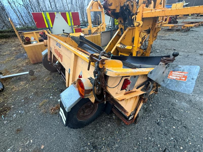 1994 Falköping B10LU Etterhengende spreder - Accessoire pour Engins de chantier: photos 4 1994 Falköping B10LU Etterhengende spreder - Accessoire pour Engins de chantier: photos 4