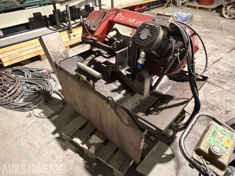 2015 Andre Bomar STG 250 D Metallbåndsag m/ Rullebord - Accessoire pour Engins de chantier: photos 4 2015 Andre Bomar STG 250 D Metallbåndsag m/ Rullebord - Accessoire pour Engins de chantier: photos 4