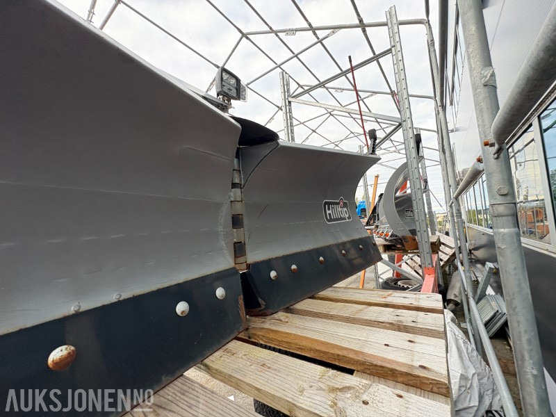 2022 Hilltip Snøplog / brøyteskjær - SnowStriker 2250-VP - Accessoire pour Engins de chantier: photos 3 2022 Hilltip Snøplog / brøyteskjær - SnowStriker 2250-VP - Accessoire pour Engins de chantier: photos 3