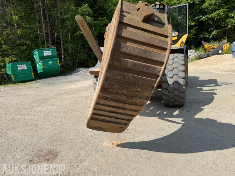 Andre Smalskuffe KM1 - B20 - Accessoire pour Engins de chantier: photos 2 Andre Smalskuffe KM1 - B20 - Accessoire pour Engins de chantier: photos 2