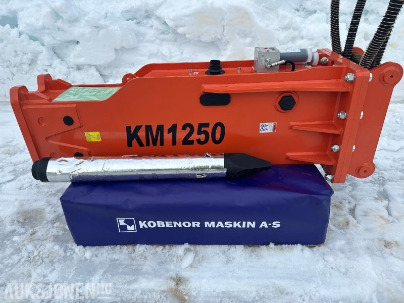 NY OG UBRUKT KM 1250 s60 Feste CE Merket 1400kg 12-18 Tonn maskin FABRIKKGARANTI - Accessoire pour Engins de chantier: photos 1 NY OG UBRUKT KM 1250 s60 Feste CE Merket 1400kg 12-18 Tonn maskin FABRIKKGARANTI - Accessoire pour Engins de chantier: photos 1