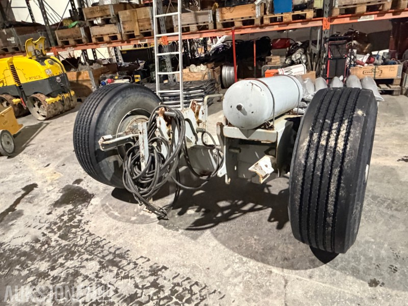 Potain Hjulunderstell til tårnkran - Accessoire pour Engins de chantier: photos 1 Potain Hjulunderstell til tårnkran - Accessoire pour Engins de chantier: photos 1