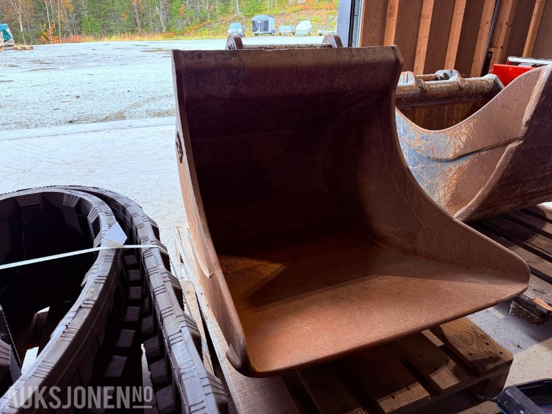 Skuffe 922 - S60 feste - Bredde 86 - Accessoire pour Engins de chantier: photos 2 Skuffe 922 - S60 feste - Bredde 86 - Accessoire pour Engins de chantier: photos 2